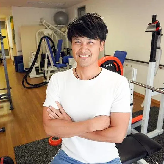 羽田野健太トレーナー